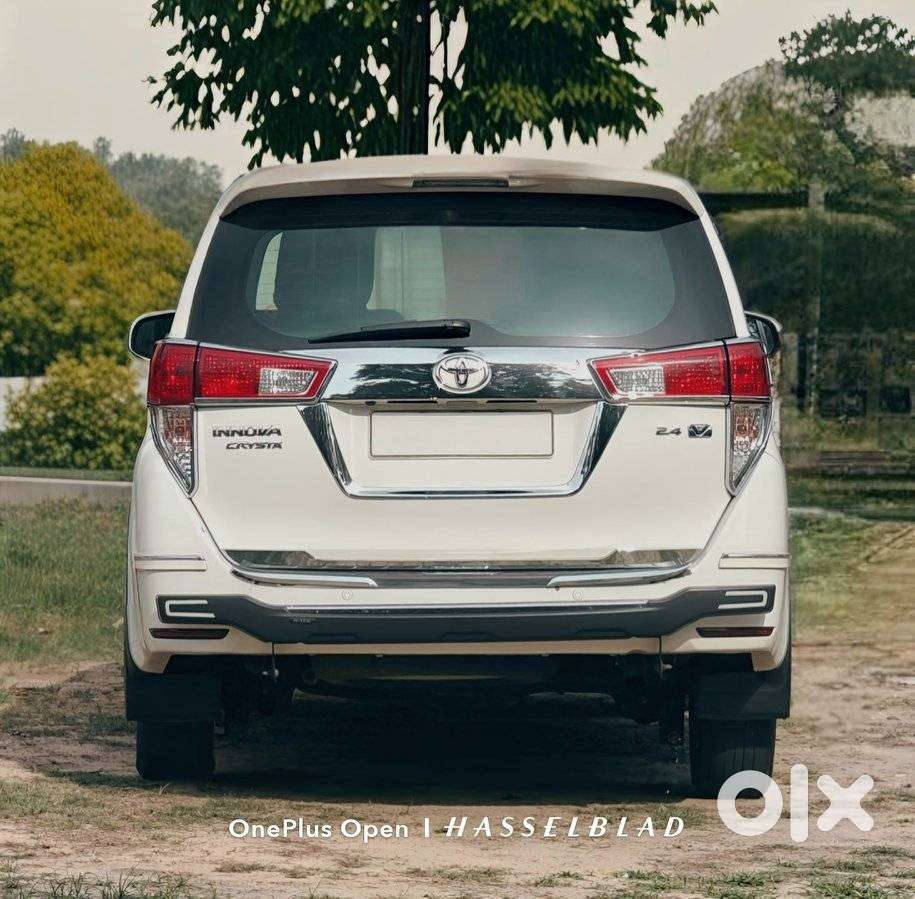 Toyota Innova Crysta 2.4 V, 2018, Diesel