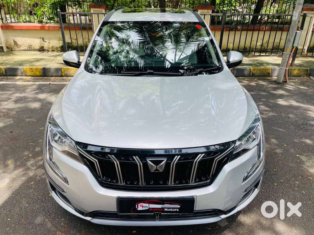 Mahindra Xuv700 2.0 Ax 7 Petrol Mt Str, 2023, Petrol