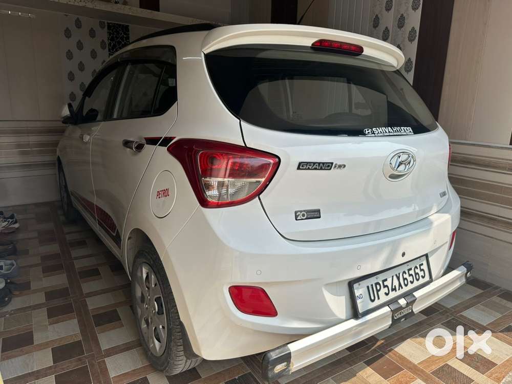 Hyundai Grand I10 2016 Petrol Well Maintained
