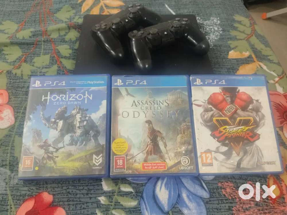 Ps4 +3 games+2 controller