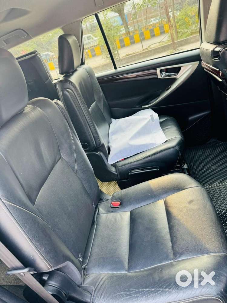 Toyota Innova Crysta 2016 Year