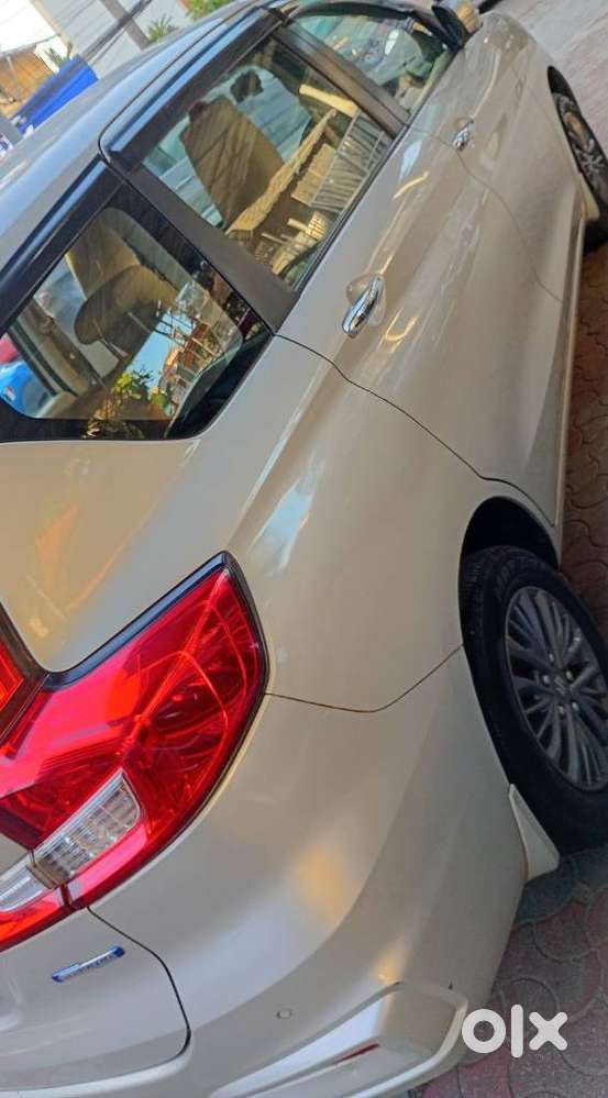 Maruti Suzuki Ertiga 1.5 Zxi Shvs, 2021, Petrol
