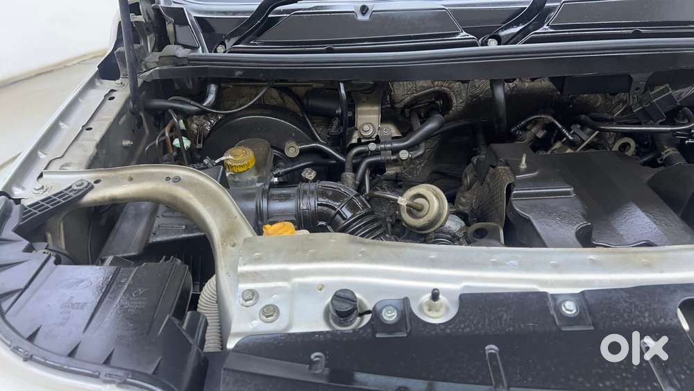 Mahindra Tuv 300 Mhawk100 T8, 2017, Diesel