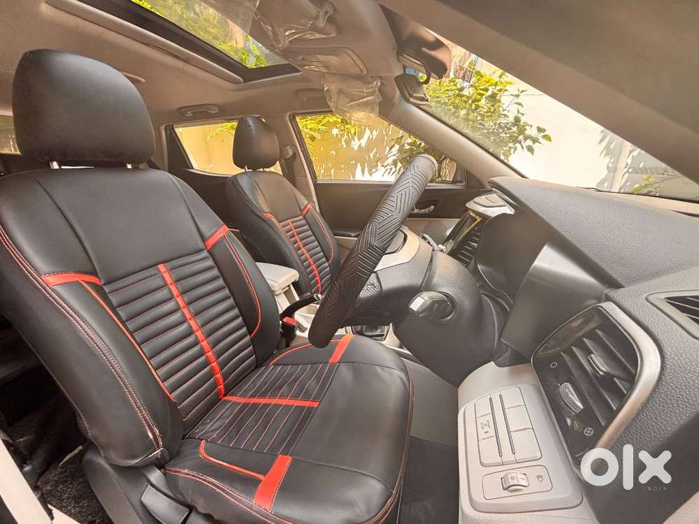 Mahindra Xuv300 2024 W8 Petrol 56388 Km