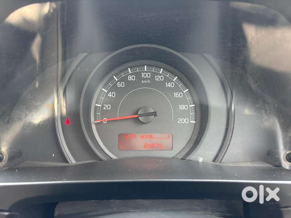 Maruti Suzuki Swift Lxi Optional-o, 2020, Petrol