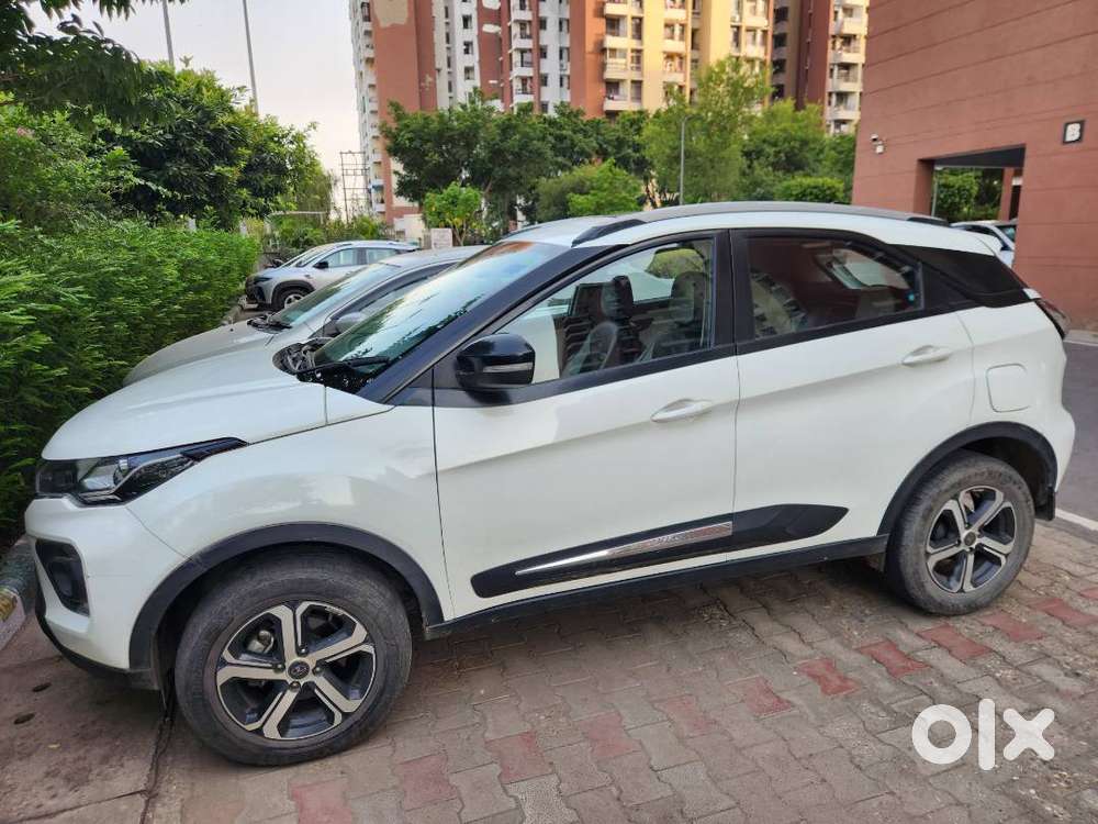 Tata Nexon 2022 Petrol 28305 Km Driven By Retired  Air Force Officer