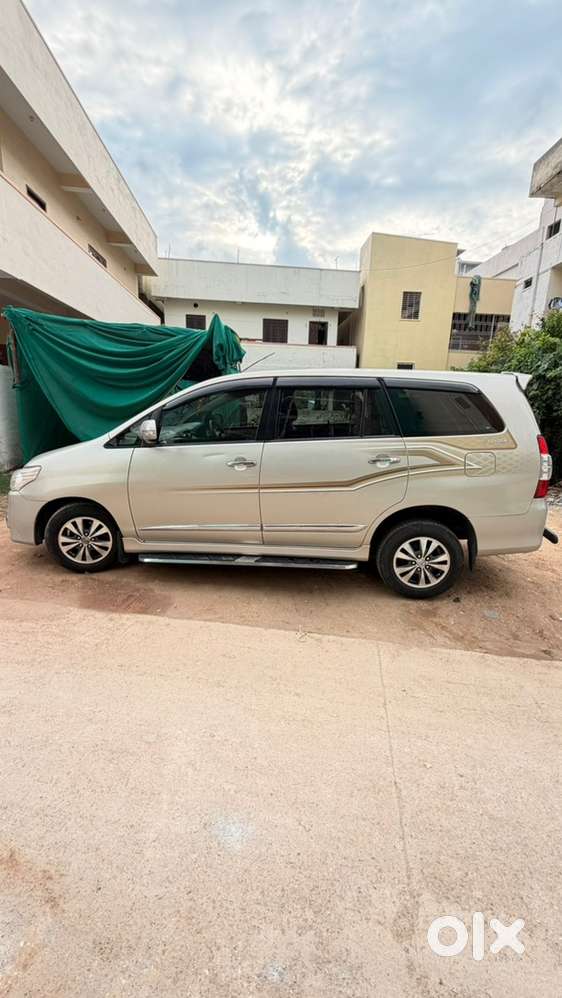 Toyota Innova 2.5 Zx 2015