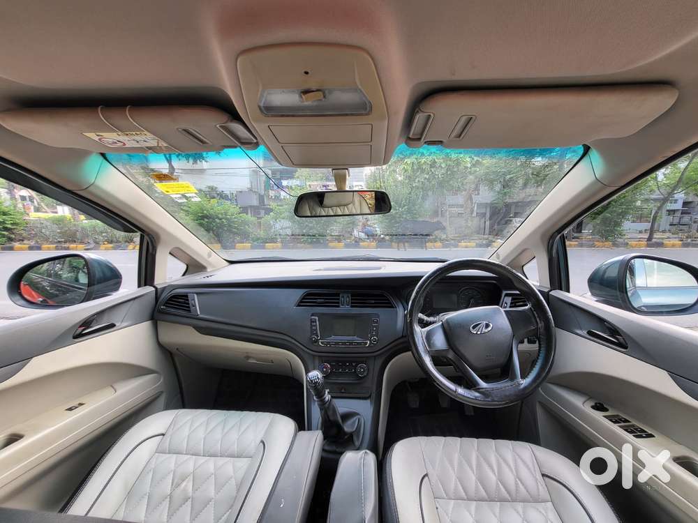Mahindra Marazzo M4, 2018, Diesel