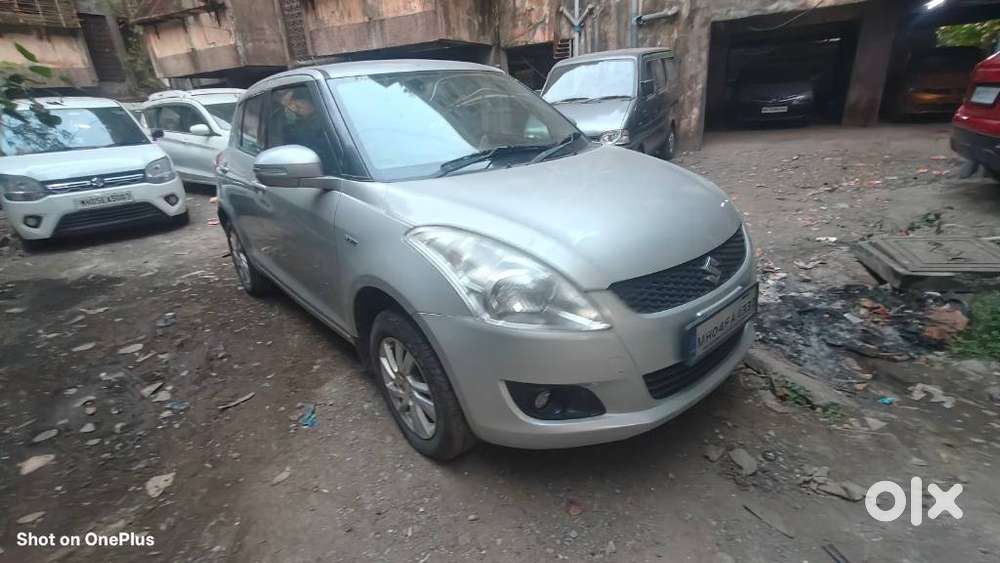 Maruti Suzuki Swift Zxi, 2011, Petrol