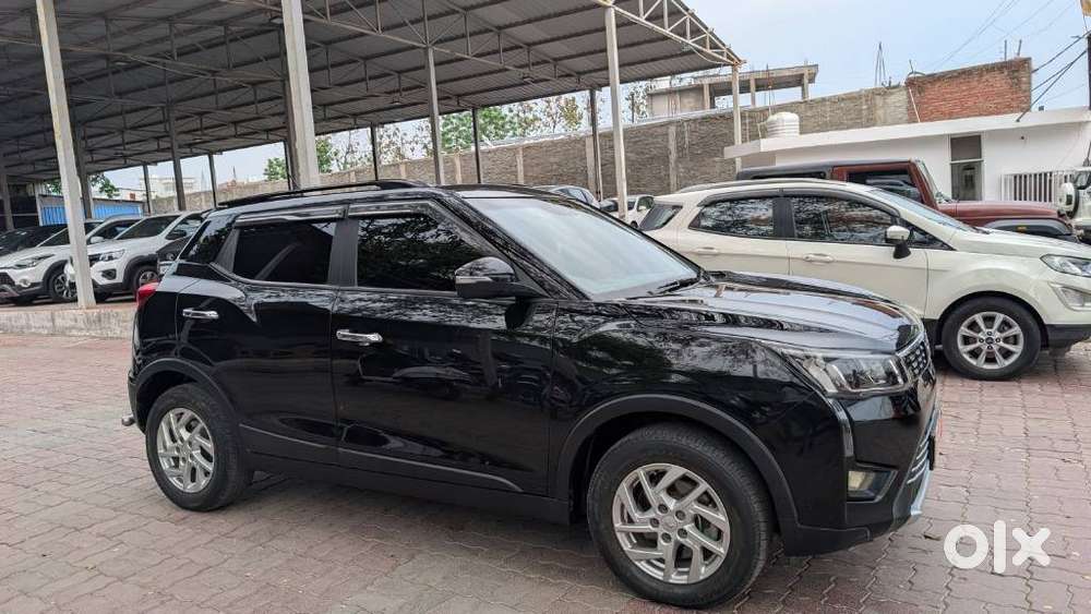 Mahindra Xuv300 W8 Diesel, 2023, Diesel