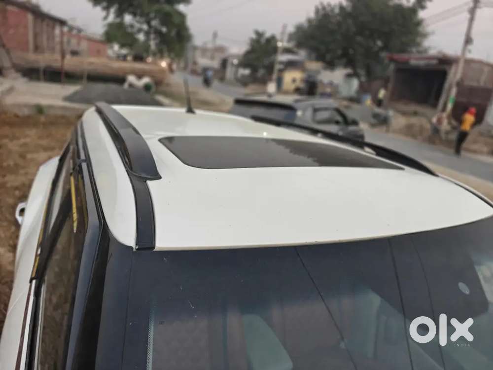 Xuv 300 W8  Optional Disel For Sale Fixed Price