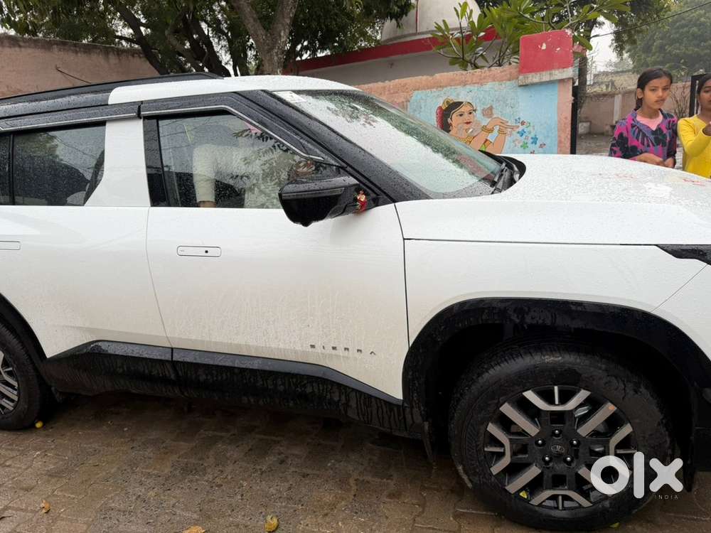 Tata Sierra Turbo Manual Petrol 2026