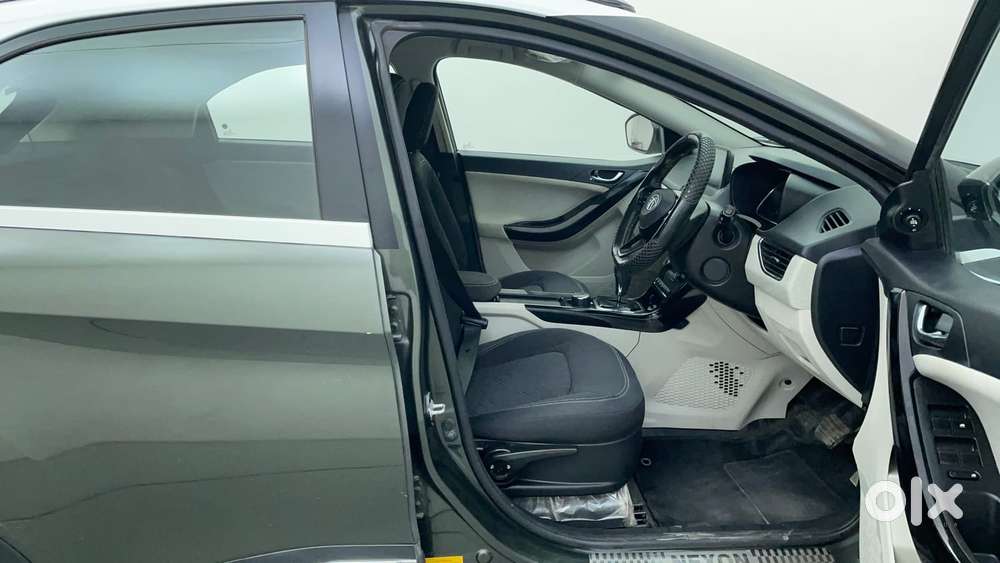 Tata Nexon 1.2 Revotron Xza Plus (o) Dual Tone, 2021, Petrol