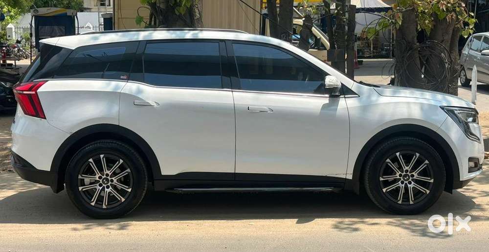 Mahindra Xuv700 2022 Diesel Well Maintained
