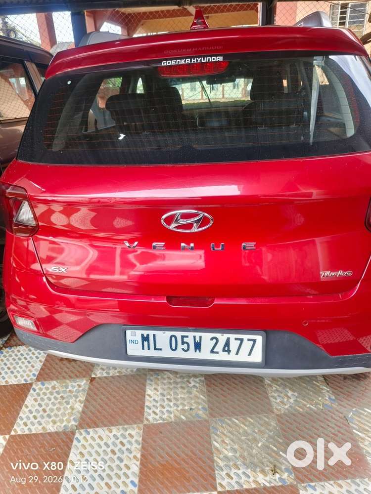 Hyundai Venue Petrol 2021