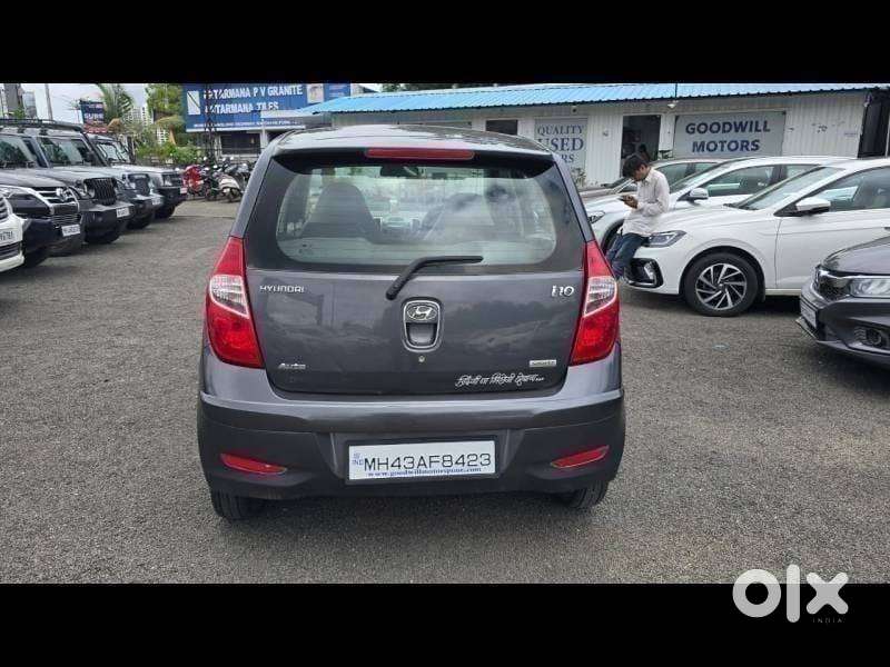 Hyundai I10 Sportz At, 2011, Petrol