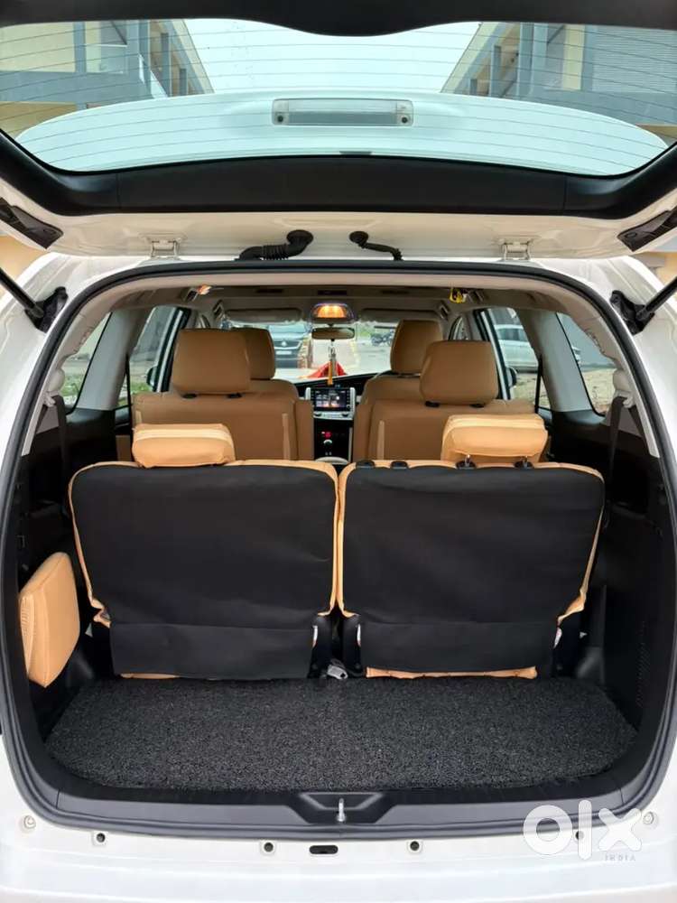 Toyota Innova Crysta 2024 Diesel 33000 Km Driven