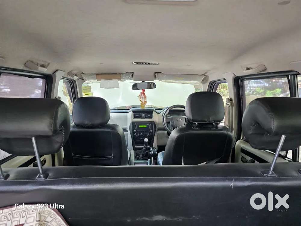 Mahindra Scorpio S6+ Diesel 2017