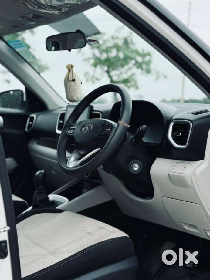 Hyundai Venue Sx, 2025, Petrol