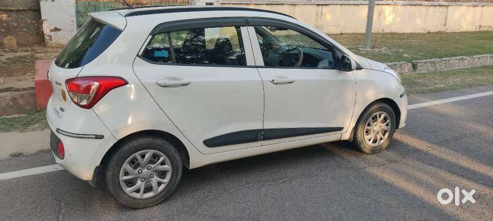 Hyundai Grand I10 1.2 Kappa Sportz Option, 2017, Petrol