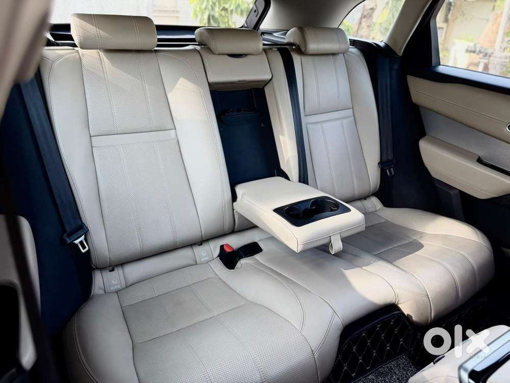 Land Rover Range Velar D180 R-dynamic S, 2018, Diesel