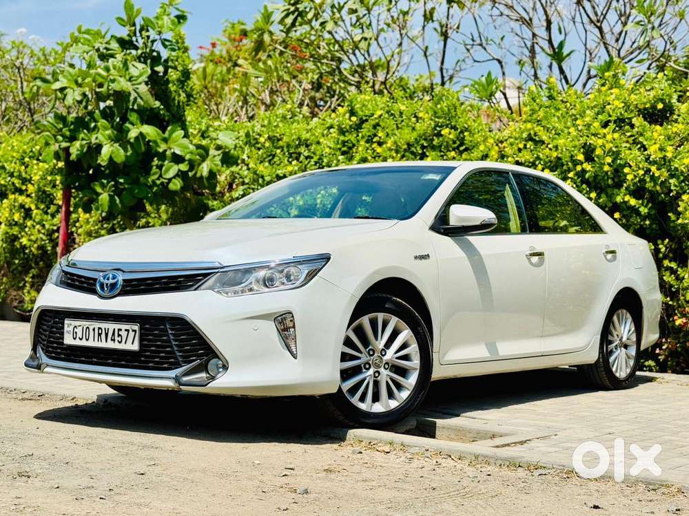 Toyota Camry Hybrid 2.5, 2016, Petrol
