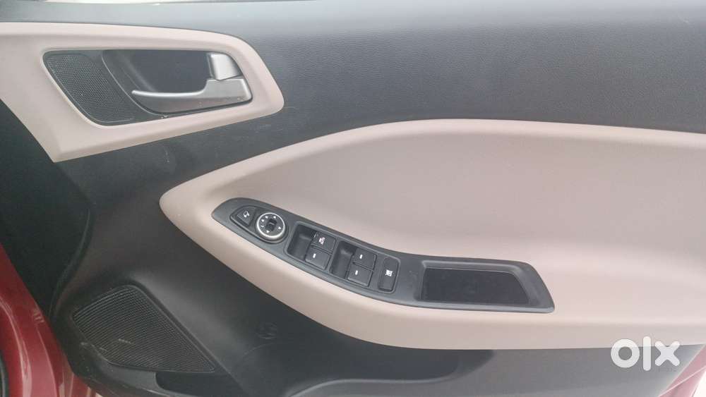 Hyundai Elite I20 Sportz (o) 1.2, 2014, Petrol