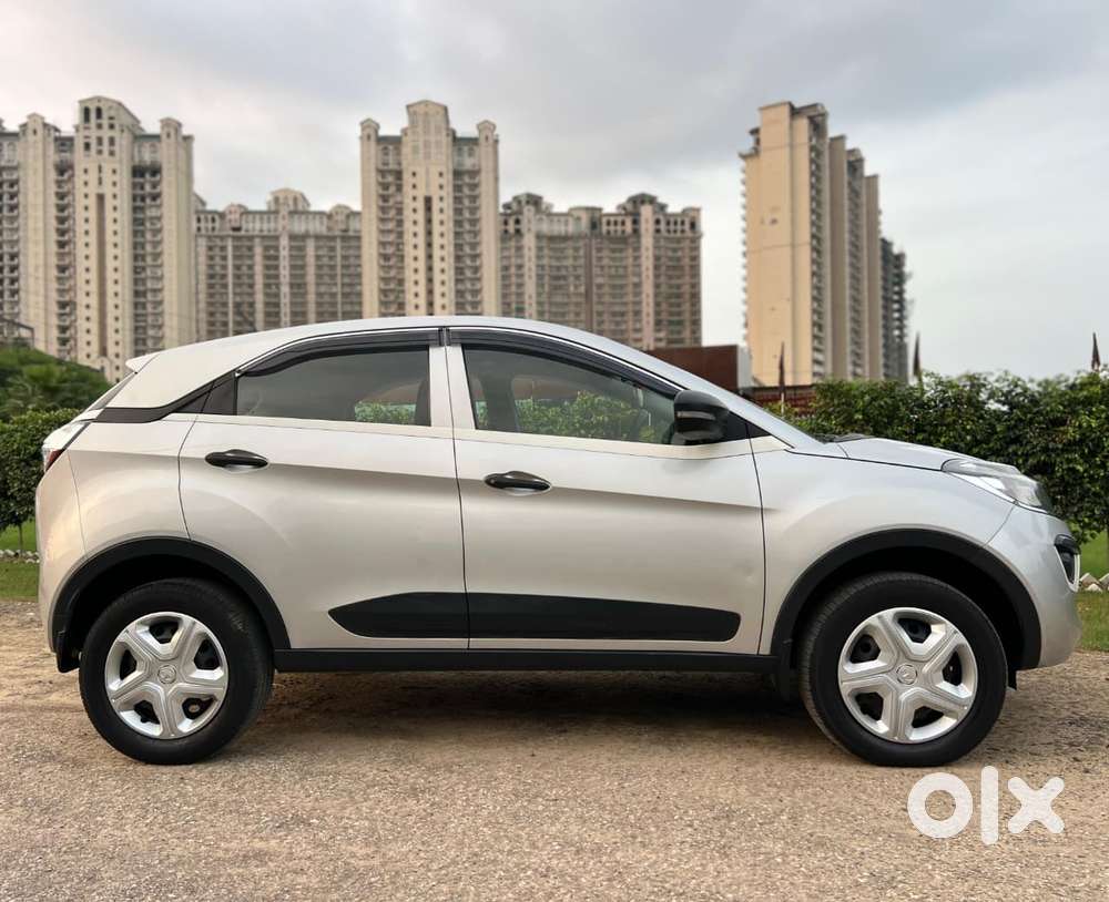 Tata Nexon 1.2 Revotron Xma, 2018, Petrol