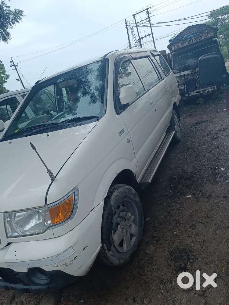 Chevrolet Tavera Ls B1 2015 Diesel