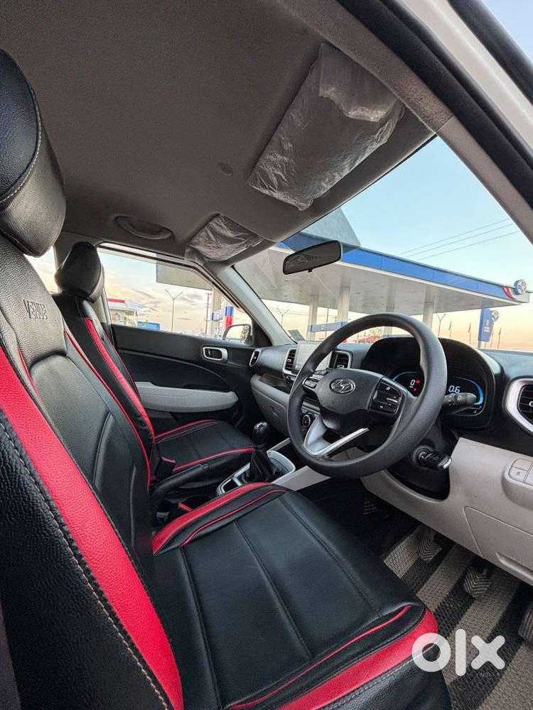 Hyundai Venue S 1.2 Petrol, 2023, Petrol