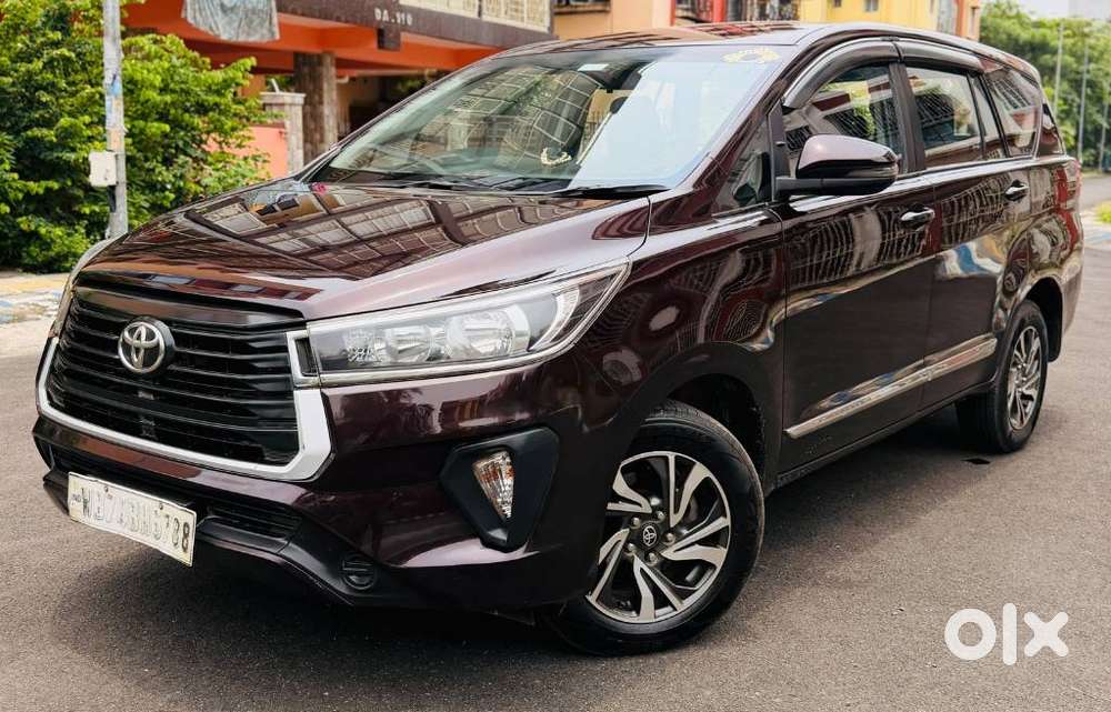 Toyota Innova Crysta 2.4 G Mt 8s, 2022, Diesel
