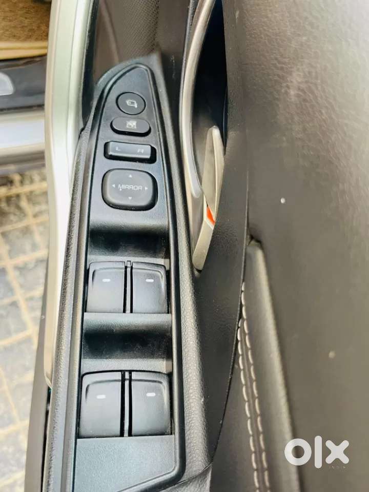 Mahindra Xuv500 W11 At, 2018, Diesel