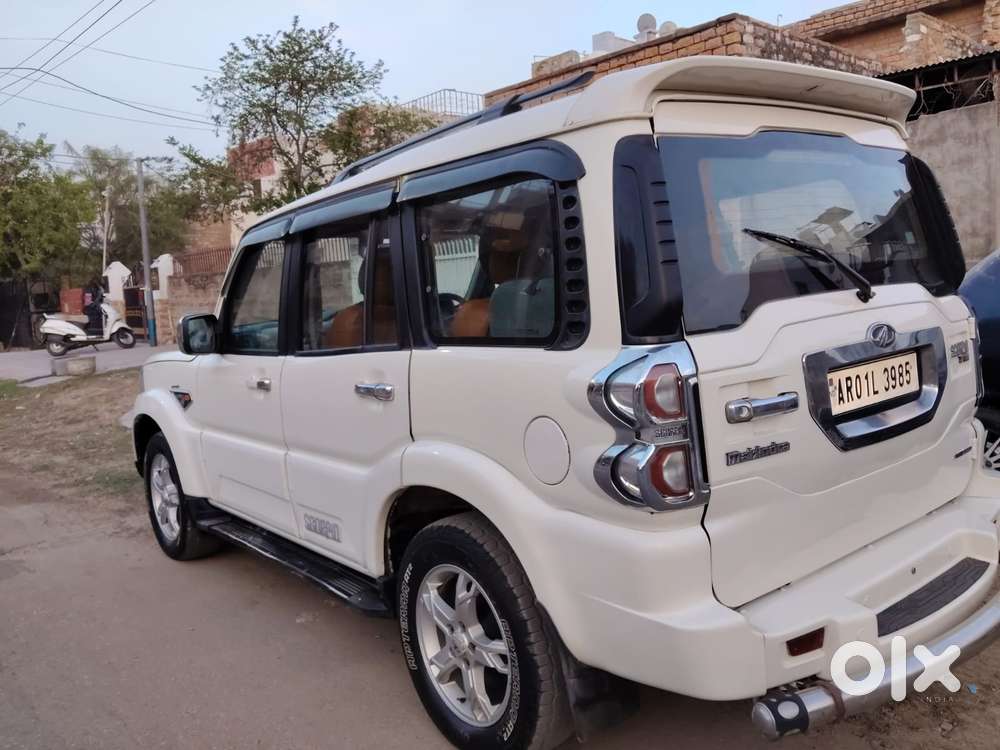 Mahindra Scorpio S10, 2017, Diesel