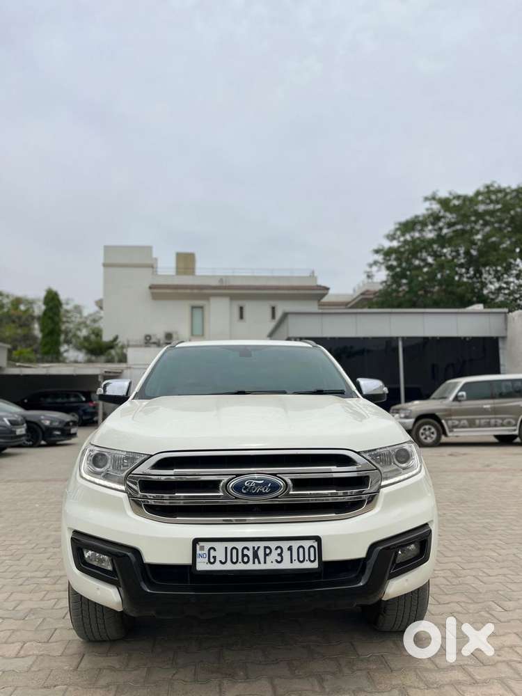 Ford Endeavour 3.2 Titanium At 4x4, 2017, Diesel