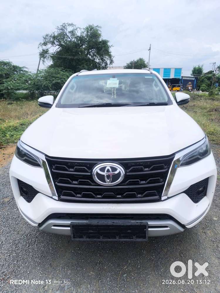 Toyota Fortuner 2023 Diesel