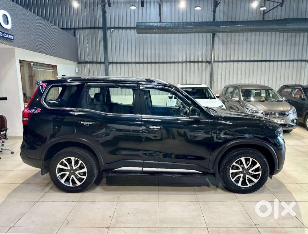 Mahindra Scorpio-n 2.2 Z8 L Diesel At 7 Str, 2024, Diesel