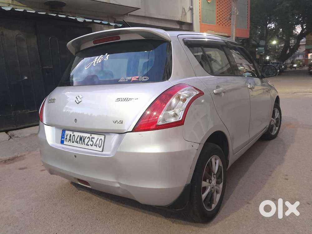 Maruti Suzuki Swift Vxi Optional, 2012, Petrol
