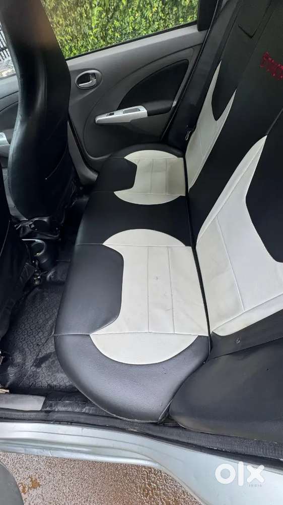 Toyota Etios 2012 Diesel 136000 Km Driven