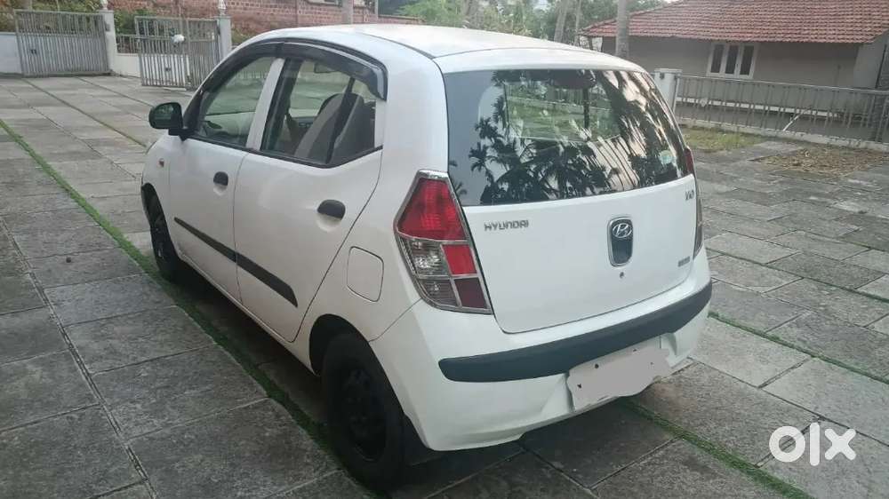Hyundai/2010 Model Peteol Neat And Clean
