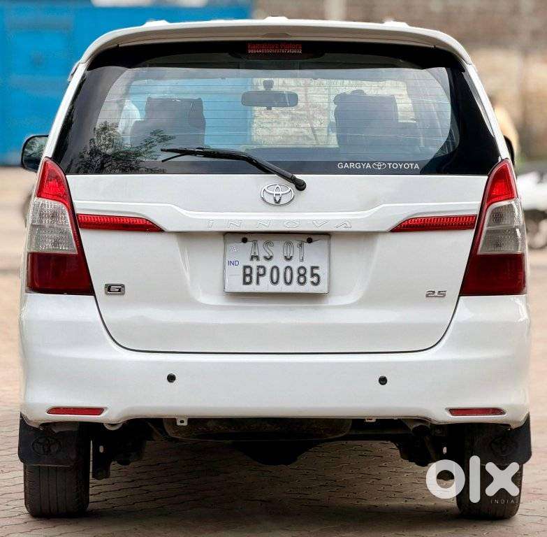 Toyota Innova 2.5 G (diesel) 8 Seater, 2015, Diesel