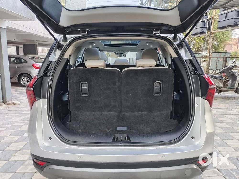 Mahindra Xuv700 2.2 Ax 7 Diesel Mt Str, 2022