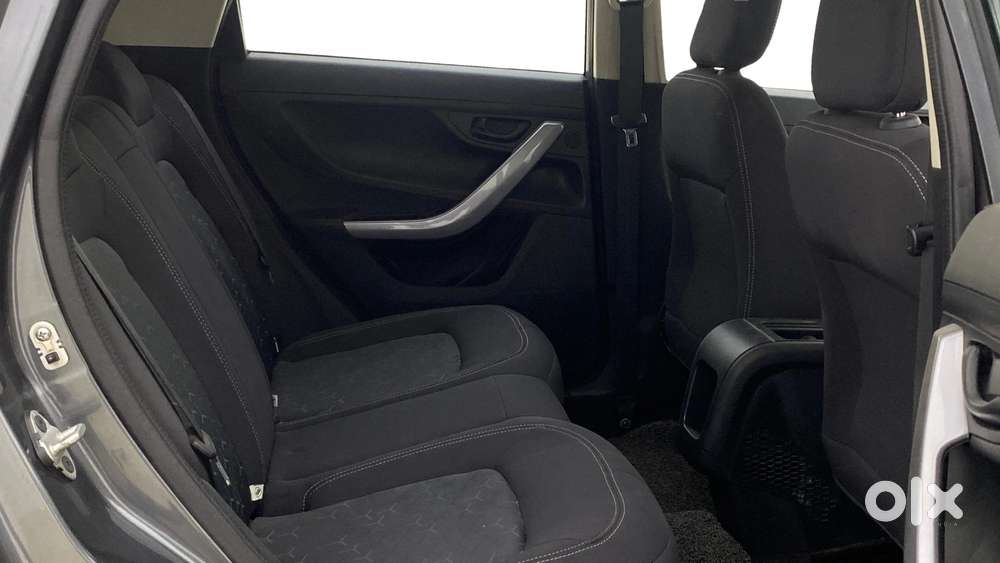 Tata Nexon 1.5 Revotorq Xma Amt, 2021, Petrol