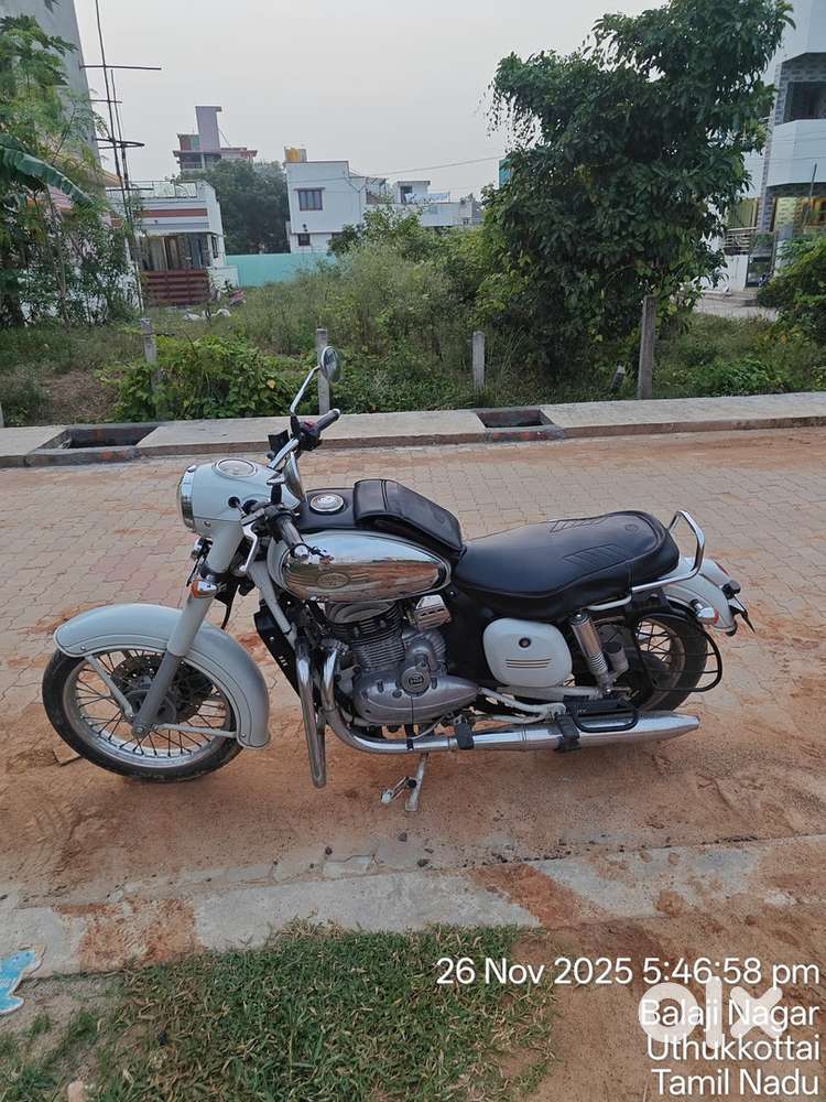 Jawa 350 Petrol Bike 2019