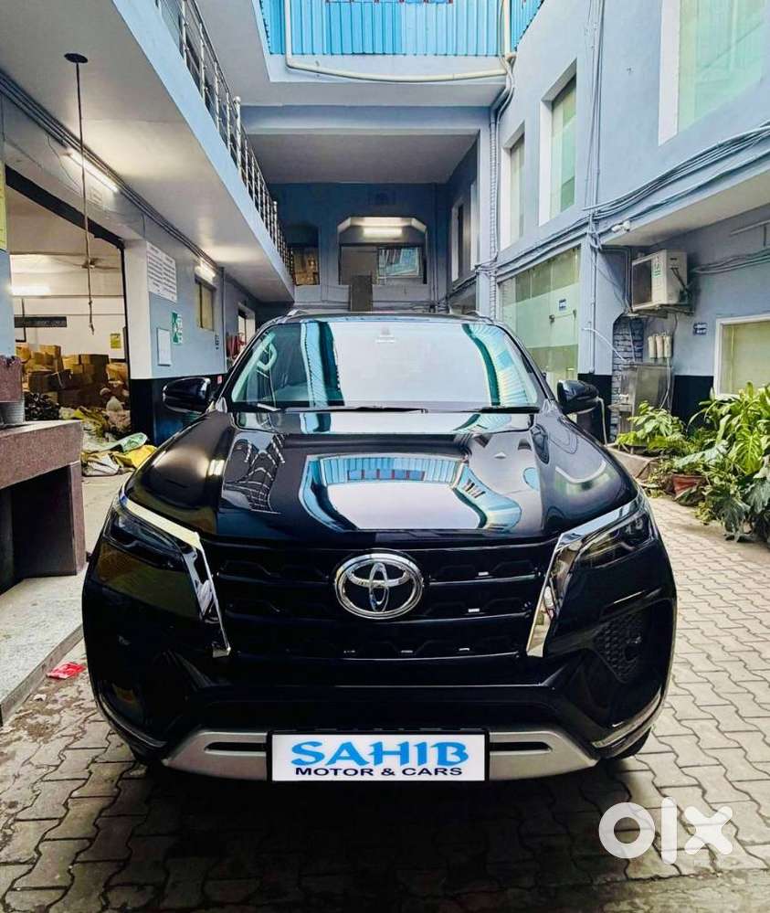 Toyota Fortuner 4x2 At 2.7 Petrol, 2026, Petrol