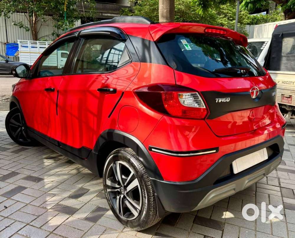 Tata Tiago 1.2 Revotron Xza, 2023, Petrol