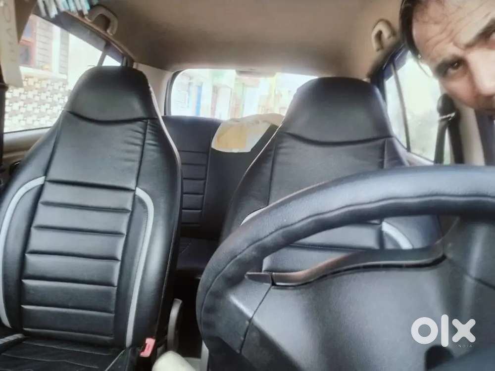 Hyundai I10 2011 Variant  Dec-2011 Model