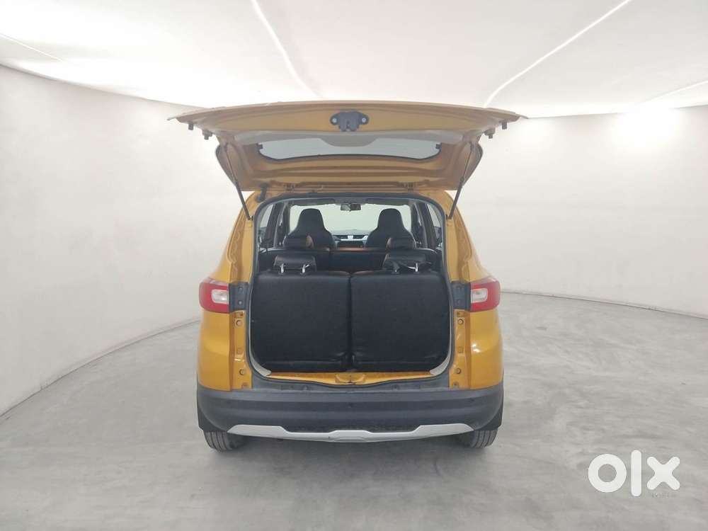 Renault Triber Rxz Easy-r Amt, 2021, Petrol