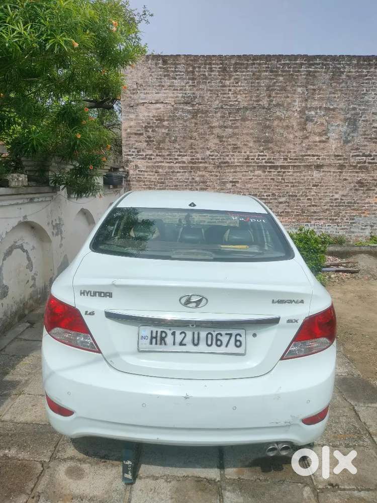 Hyundai Verna 2012 Cng & Hybrids 115000 Km Driven