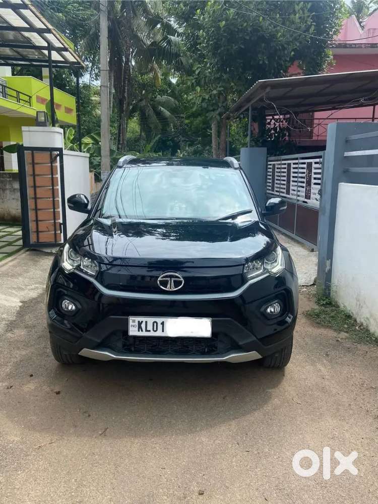 Tata Nexon Xz Plus Dark Edition
