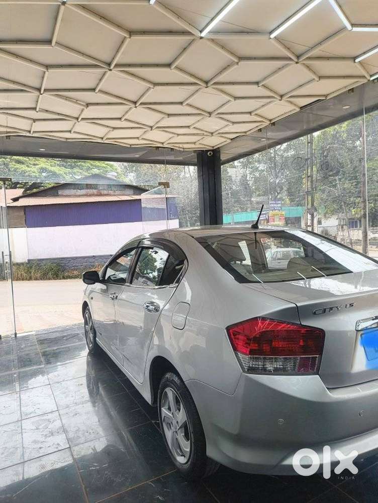 Honda City 2011-2013 V At Exclusive, 2011, Cng & Hybrids